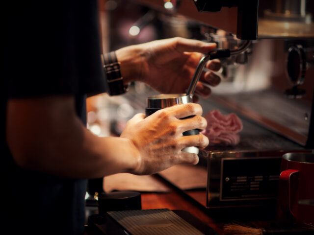 Why Locals Call Icki Sticki the Best Coffee Shop in Madison, WI for Sweet Lattes